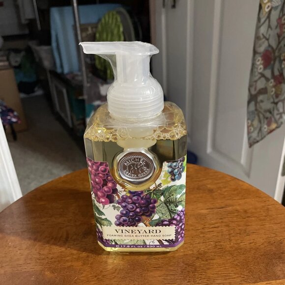 Michel Design Works Foaming Hand Soap, 17.8 Fluid Ounce, Vineyard - SEALED - Picture 1 of 2